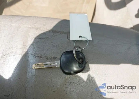 2004 Lexus Es из США, поврежденный, VIN JTHBA30G945028682